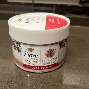 Dove holiday treats sugar cookie body scrub
